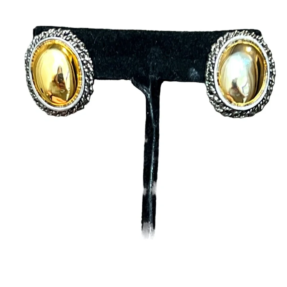 VINTAGE PREMIER USA DOMED MIRRORED GOLD TONE W SILVER TONE TWISTS OVAL EARRINGS